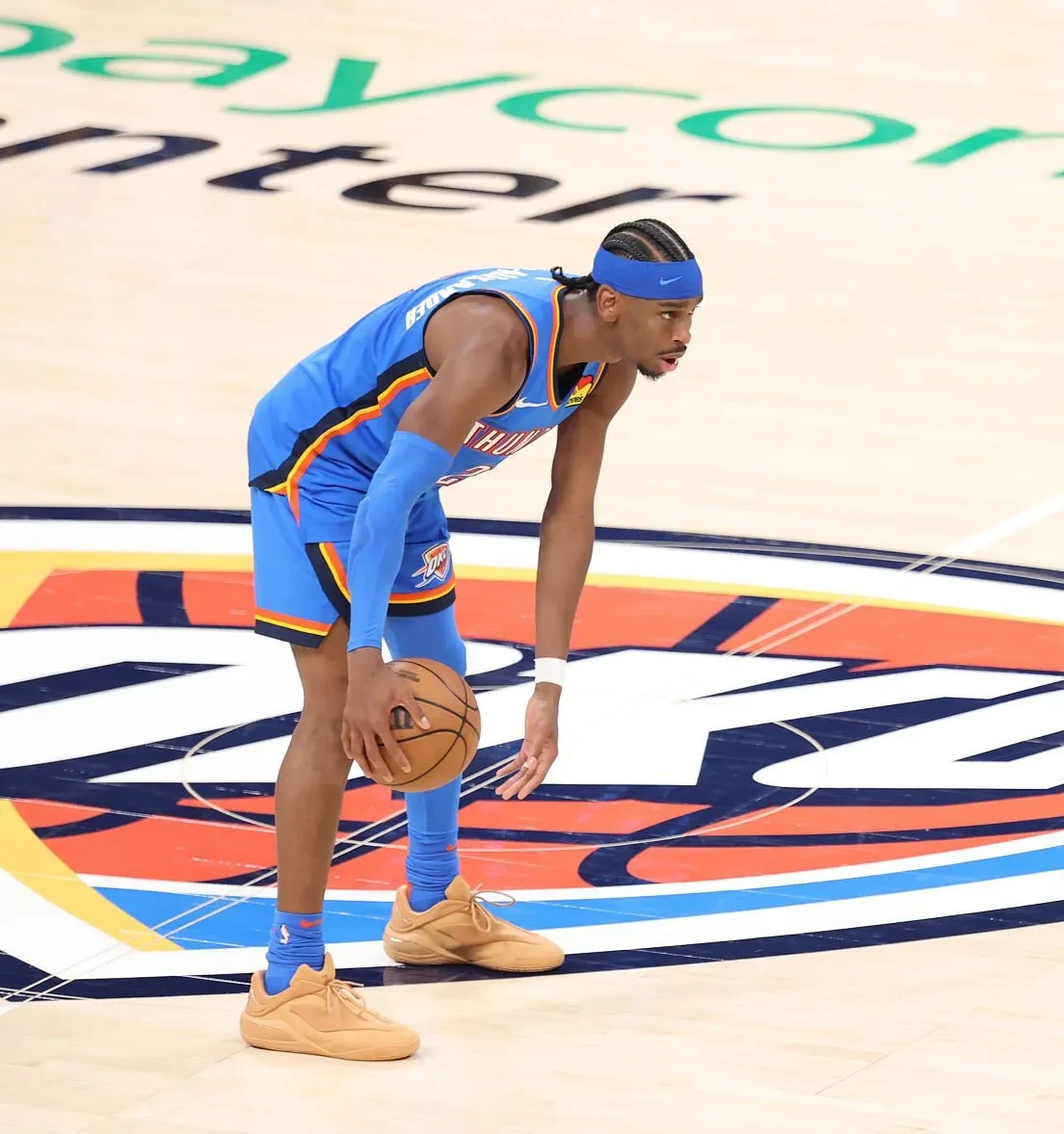 关键时刻俄克拉荷马雷霆备战英超；远射贴柱细节曝光；引发热议；轮换策略成焦点的简单介绍-开云体育app