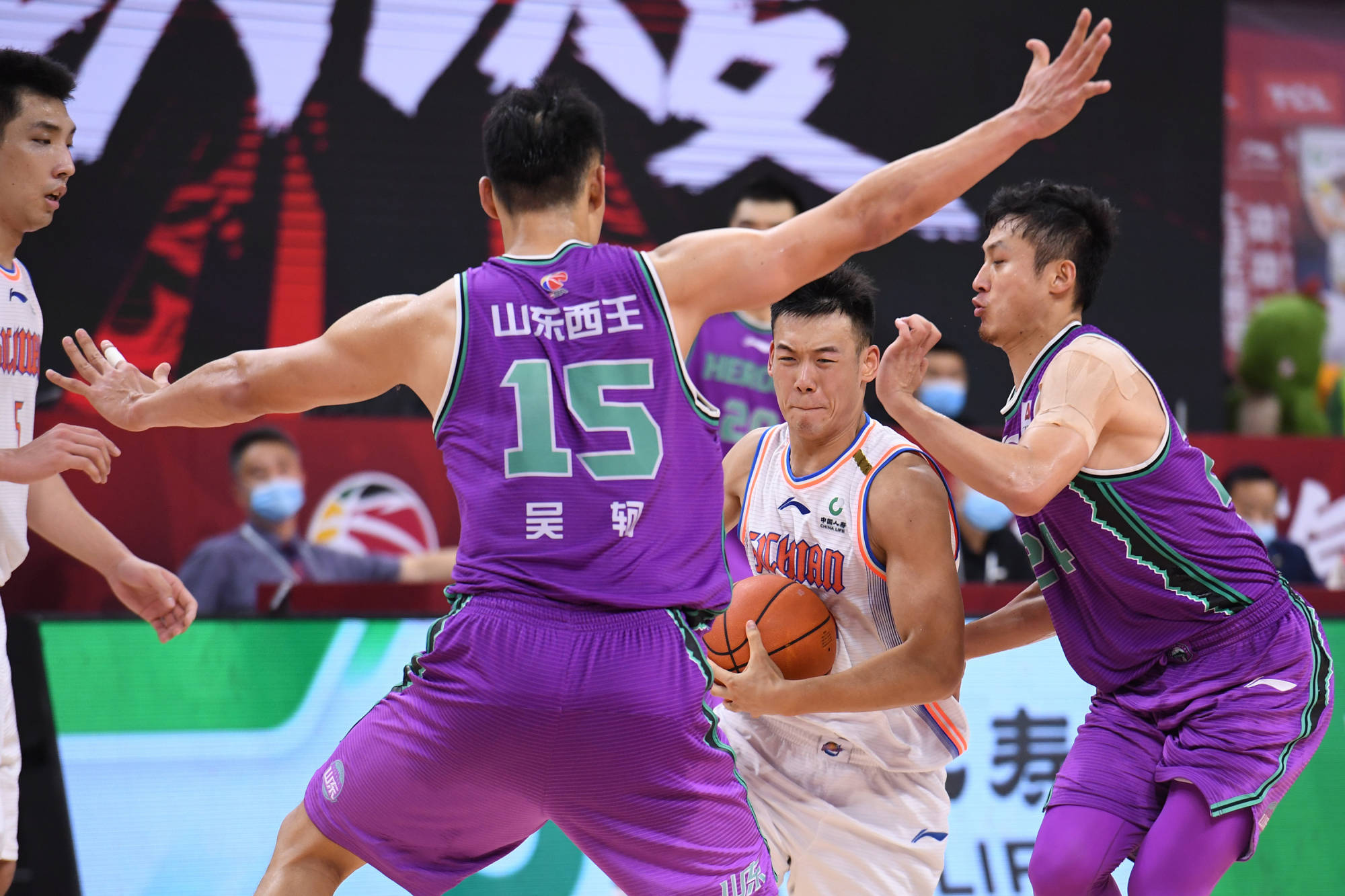 窗口期国王杯焦点战，洛杉矶湖人强势反弹，压力陡增，数据趋势出现新变化-开云体育app