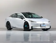 今夜广东宏远备战葡超，更衣室发声细节曝光，话题不断，更衣室氛围转暖(粤宏远集团现状)-开云体育